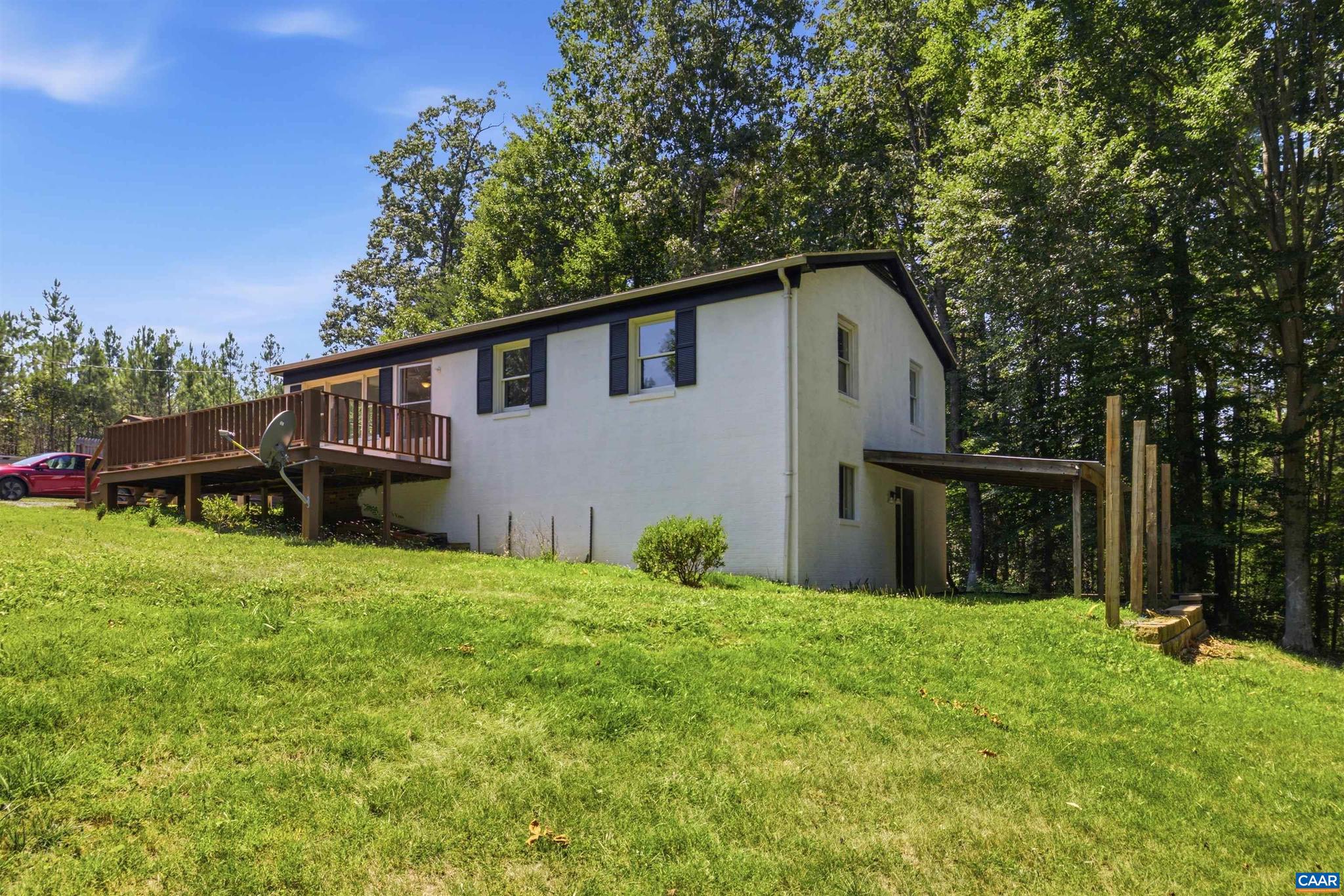 205 Rochelle School Ln, Rochelle, VA 22738 — photo 2