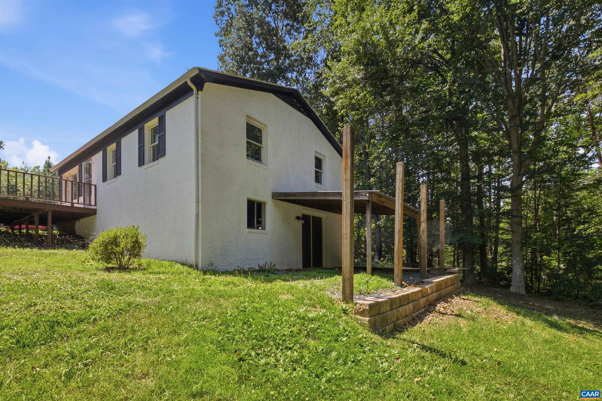 205 Rochelle School Ln, Rochelle, VA 22738 — photo 3