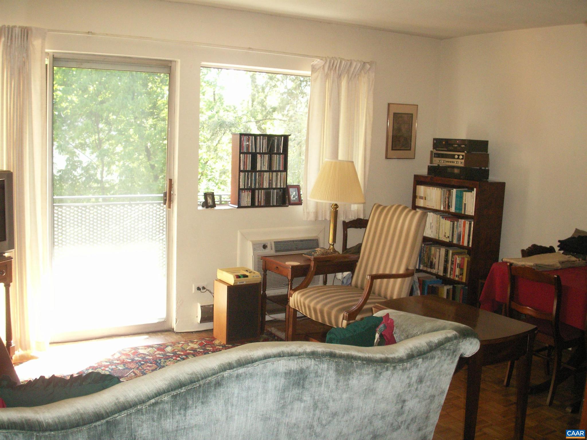 1800 Jefferson Park Ave 47 — photo