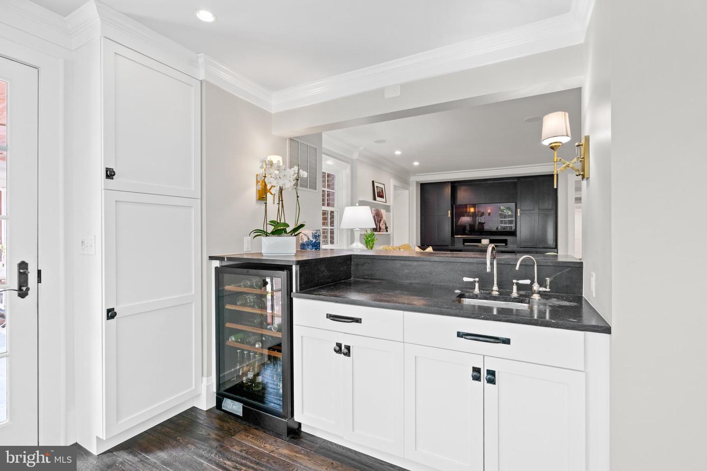 2601 Foxhall Road NW, Washington, DC 20007