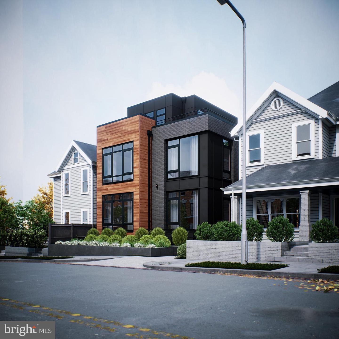2710 12th St NE — photo
