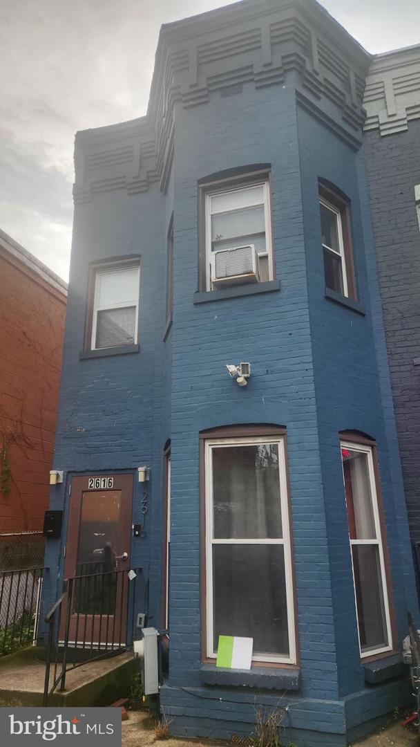 2616 Georgia Ave NW — photo