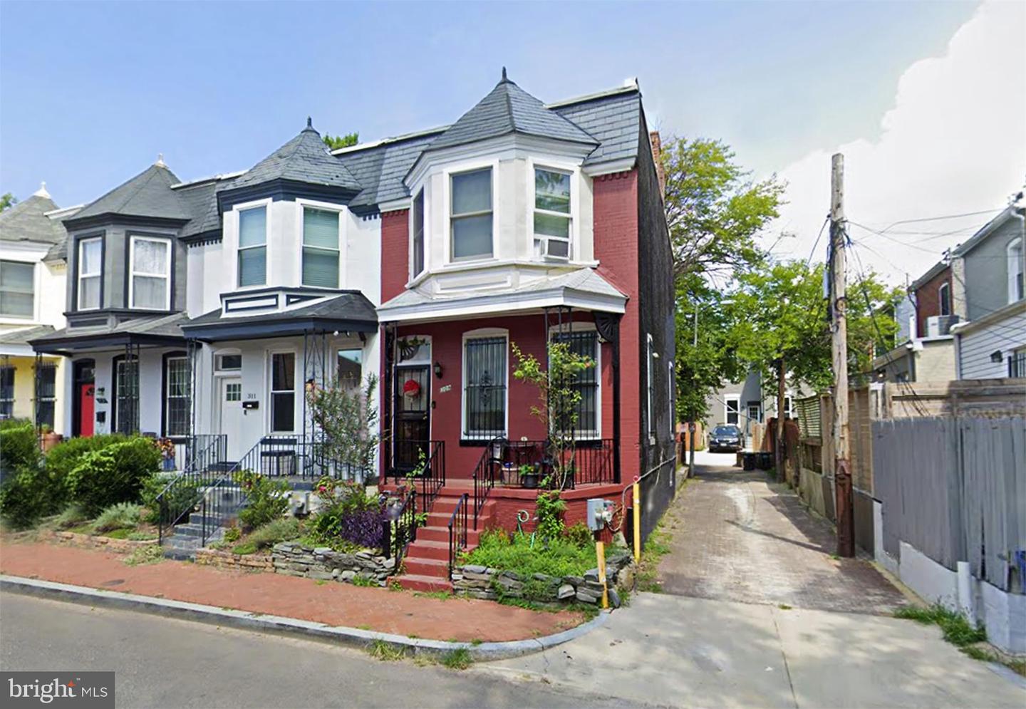 309 U St NW — photo