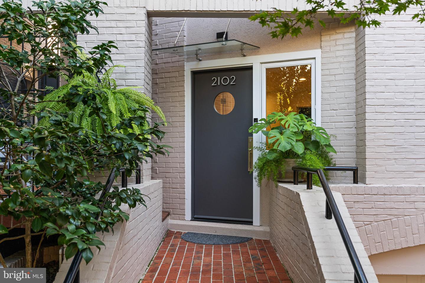 2102 R Street NW, Washington, DC 20008 — photo 2