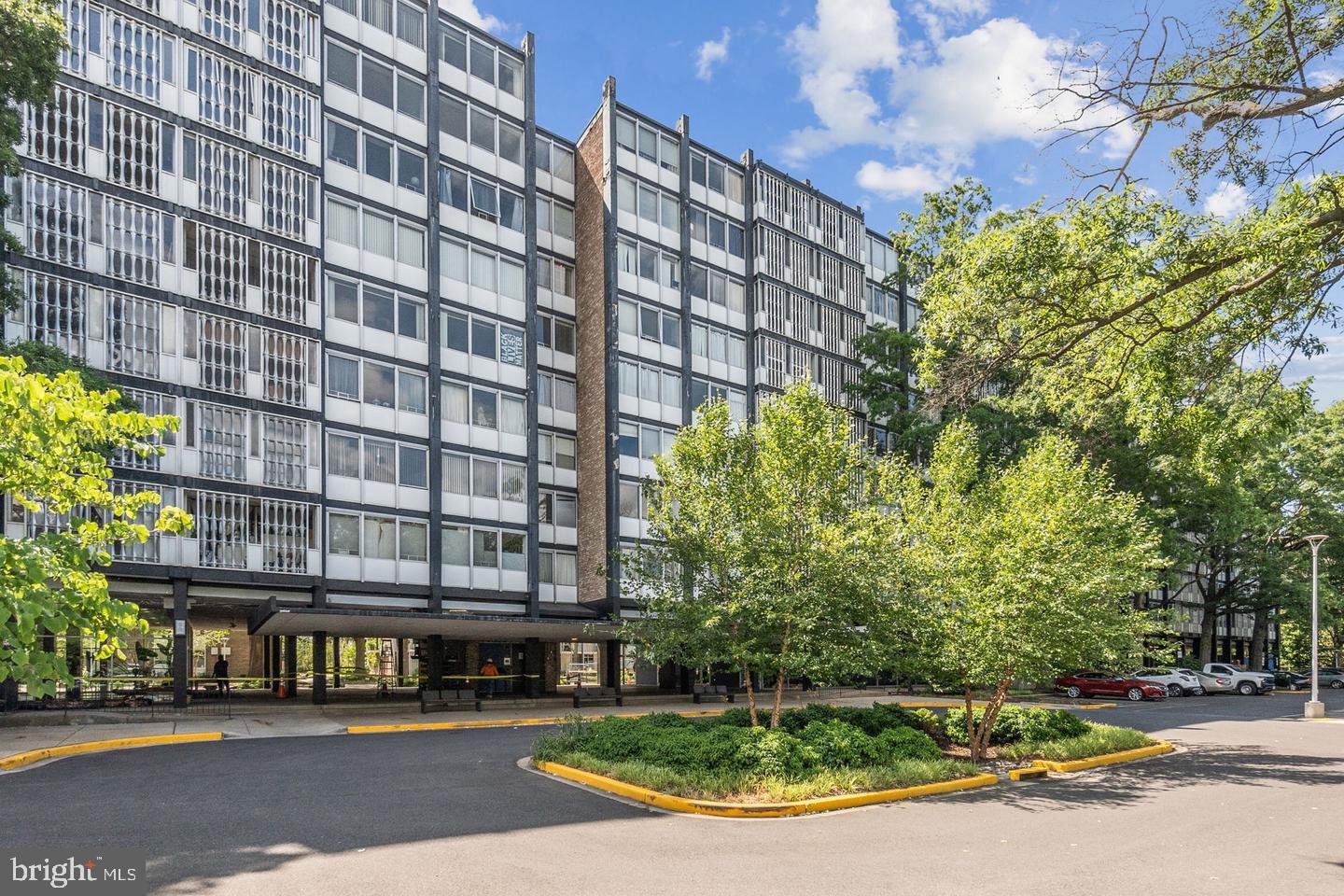 1311 Delaware Ave SW #S732 — photo
