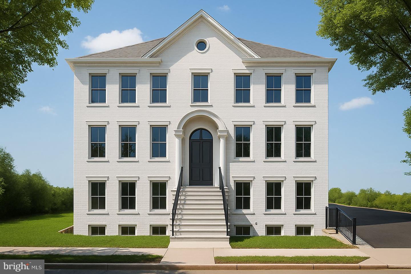 2504 41st St NW — photo