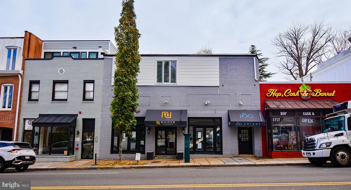 1721 Wisconsin Ave NW — photo