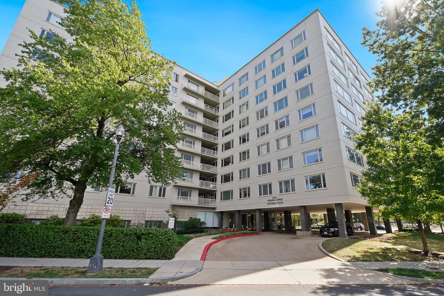 2475 Virginia Ave NW #921 — photo