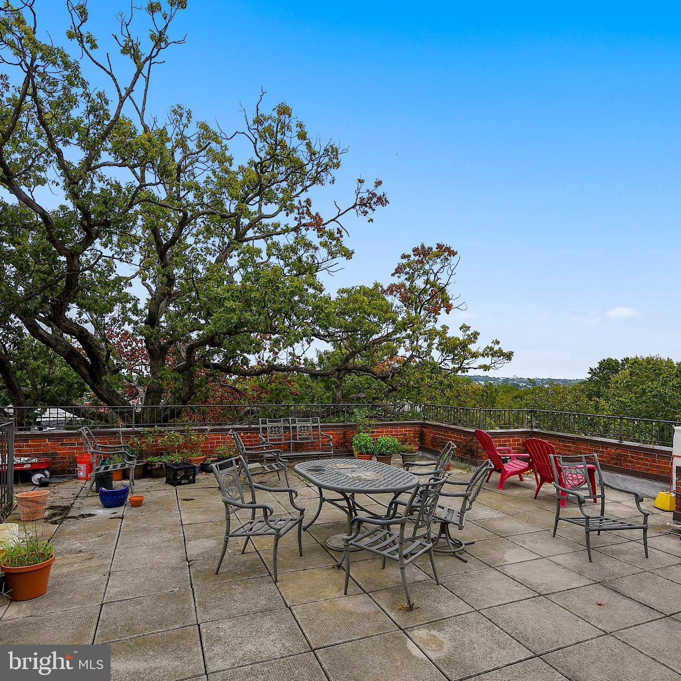 1365 Kennedy St NW #209 — photo