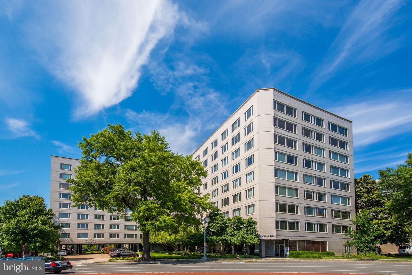 2475 Virginia Ave NW #721 — photo