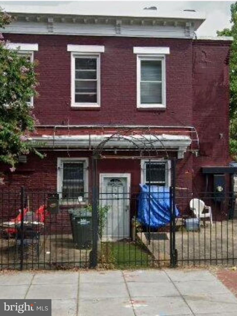 401 O St NW — photo