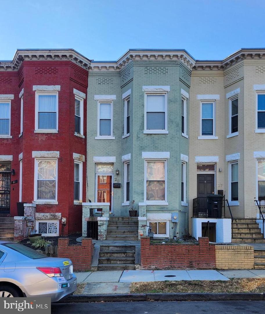 29 R Street NE, Washington, DC 20002