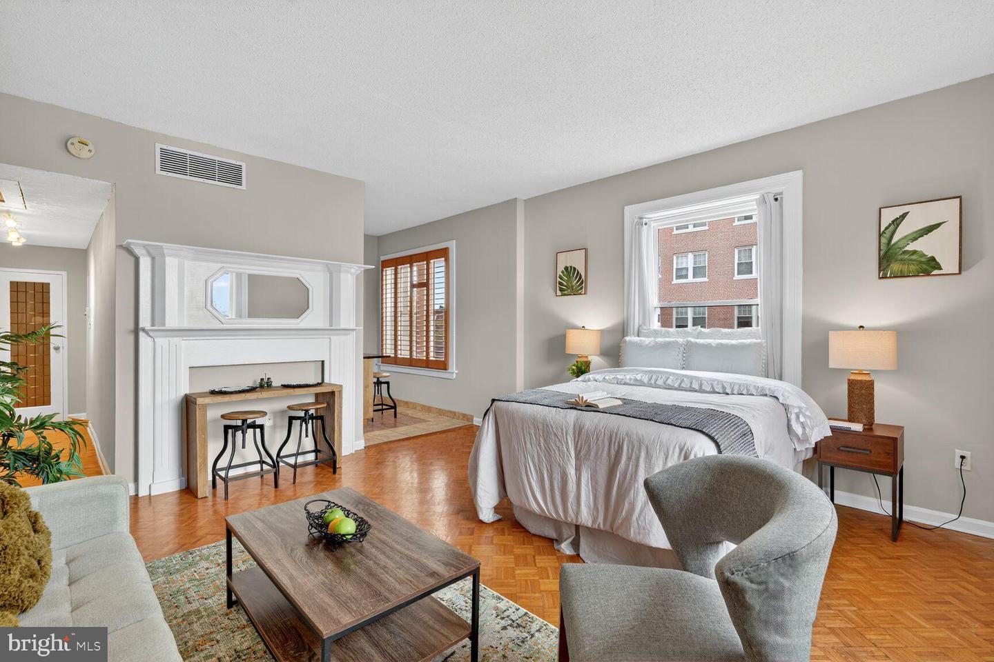 1851 Columbia Rd NW #303 — photo