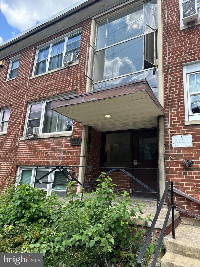 2400 Good Hope Rd SE #3 — photo