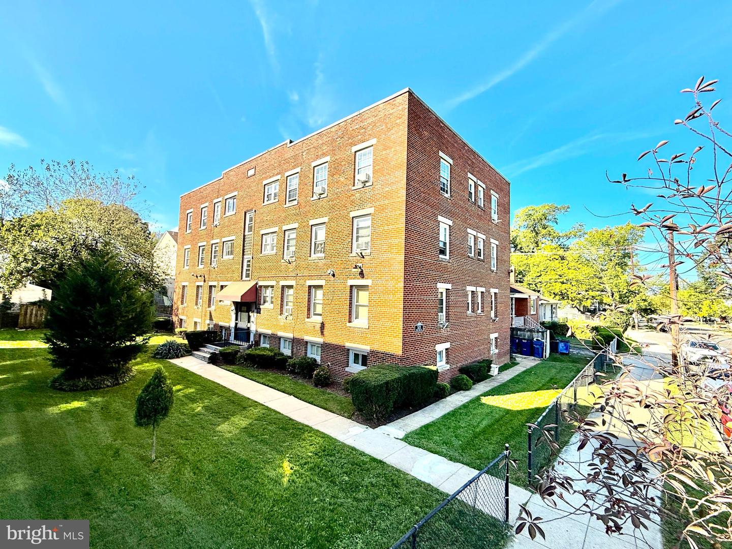 5111 Ayers Pl SE — photo