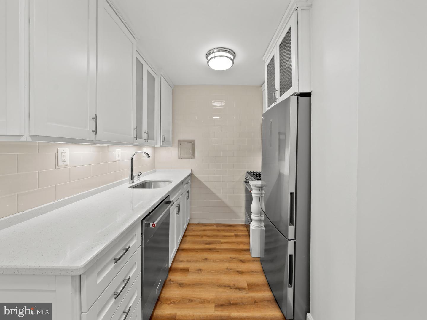 2030 F St NW #1008 — photo