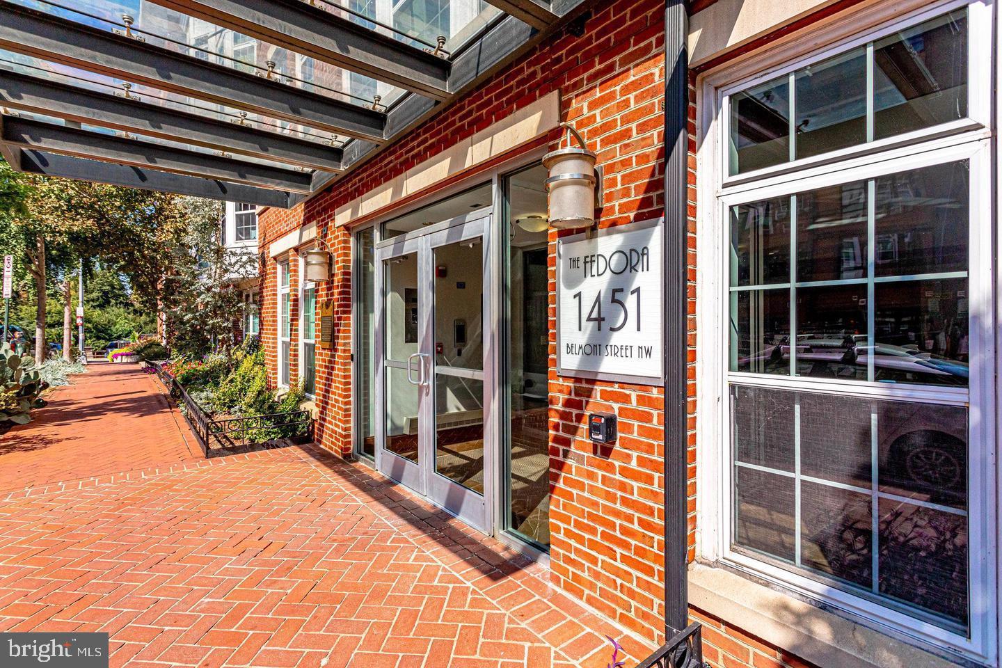 1451 Belmont St NW #213 — photo