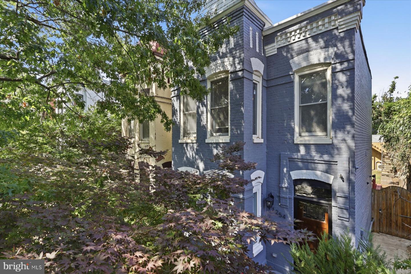 1254 Florida Ave NE — photo
