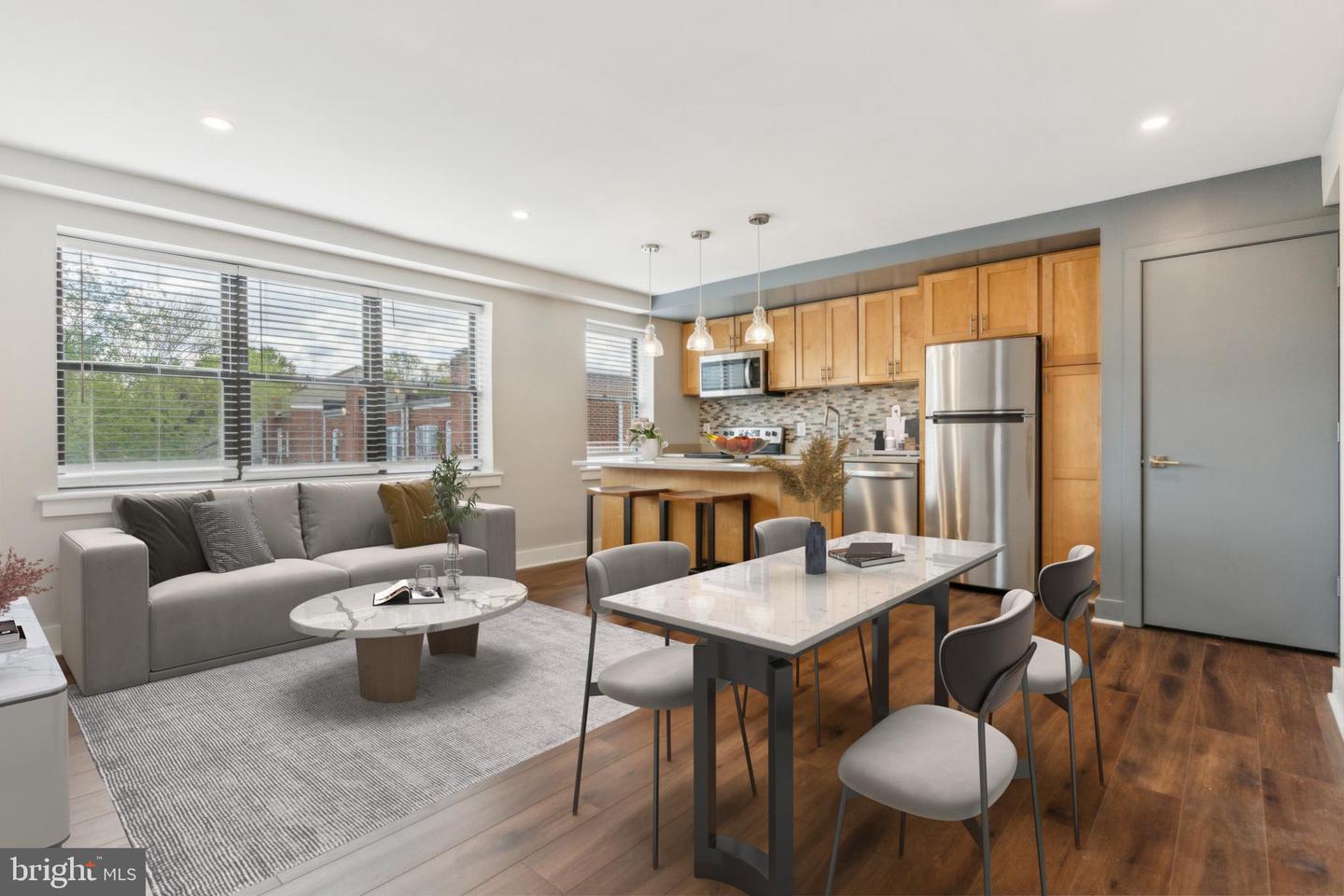 212 Oakwood St SE #218 — photo