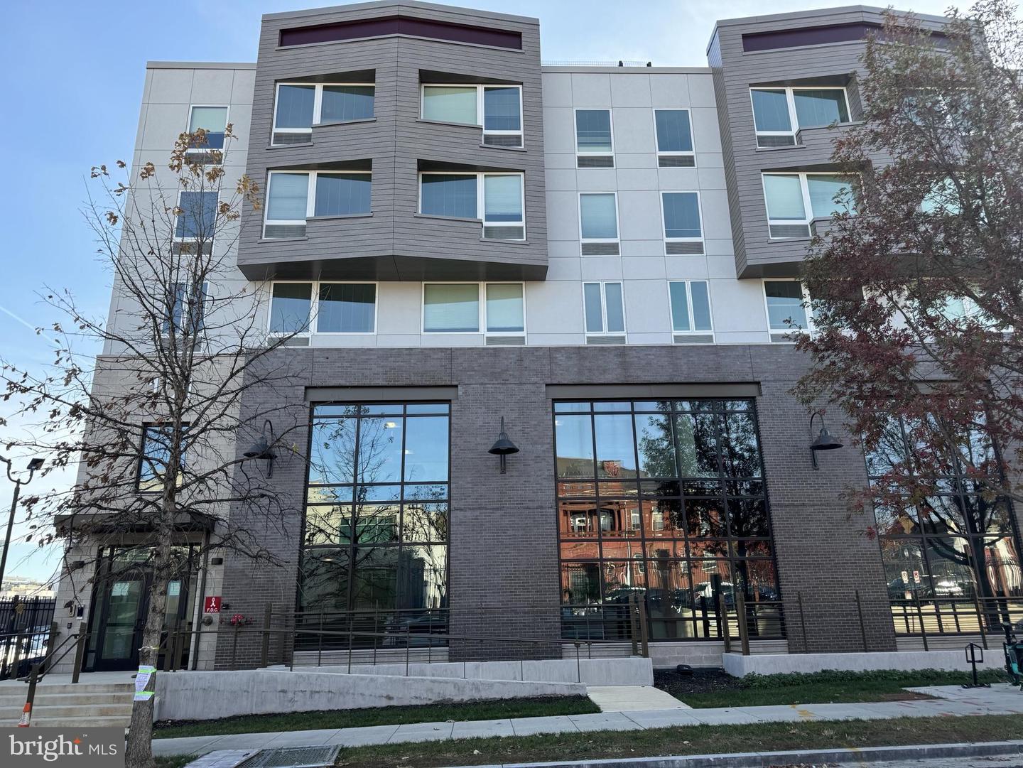 101 Q Street NE — photo