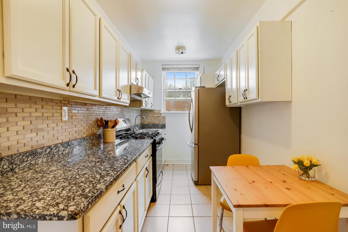 1446 Tuckerman St NW #307 — photo