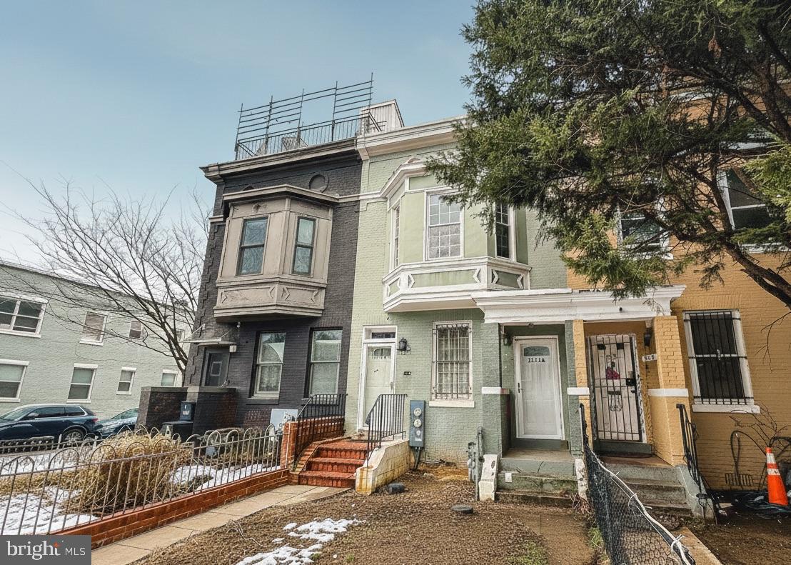 1521 3rd St NW #B — photo