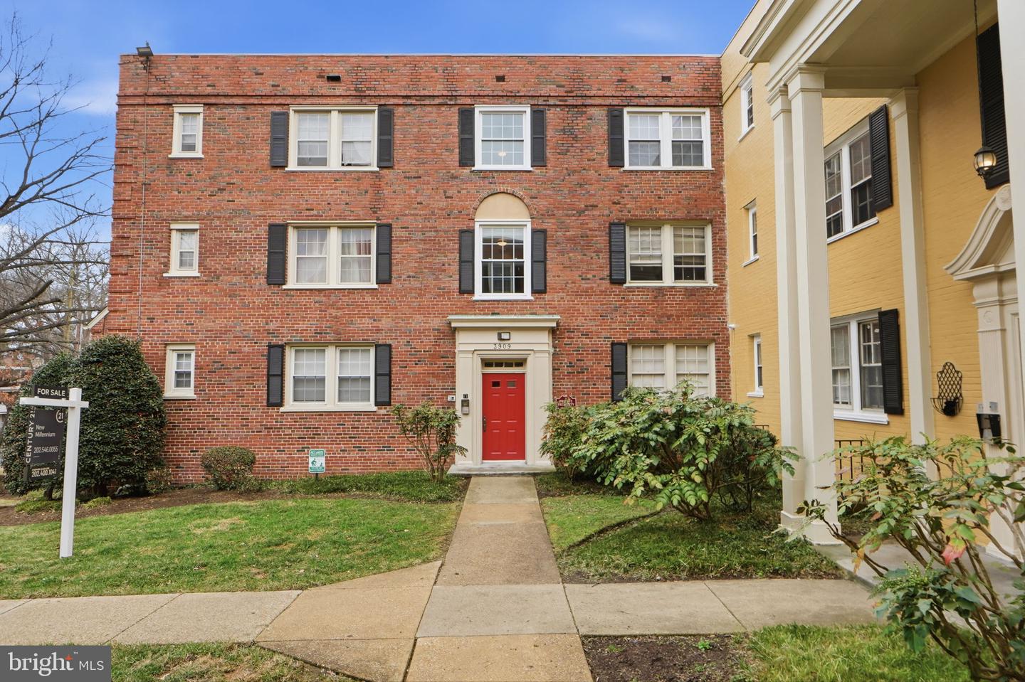 3909 Pennsylvania Ave SE #302 — photo