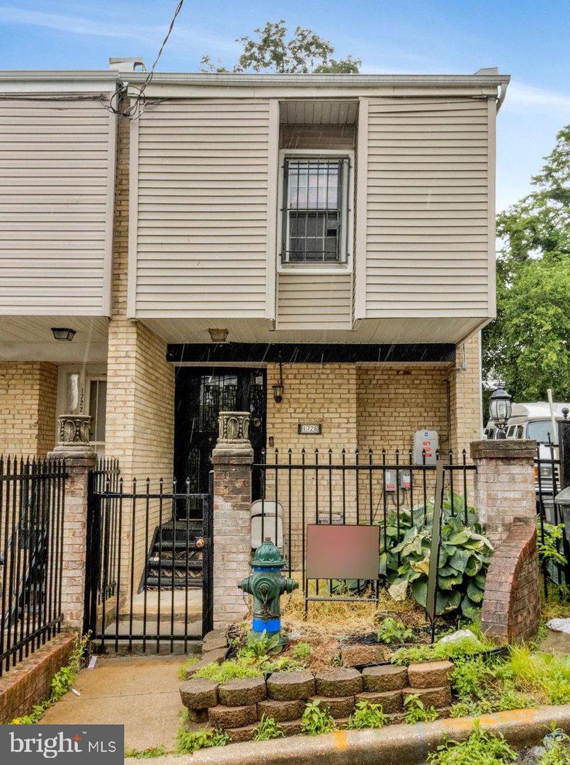 1726 Galen St SE — photo