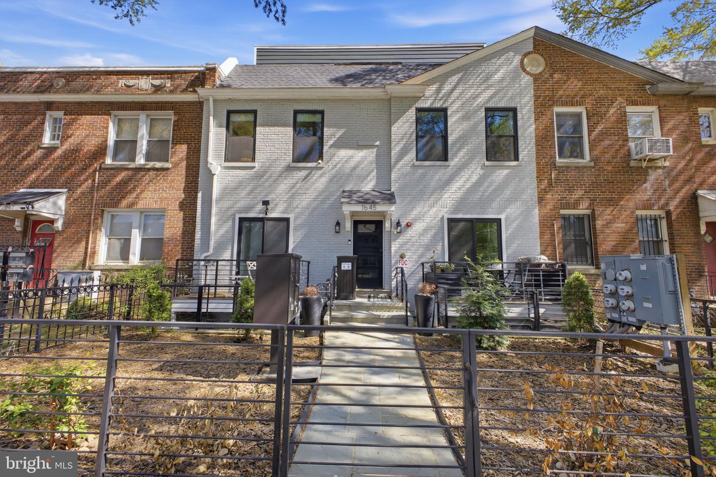 1645 West Virginia Ave NE #3 — photo