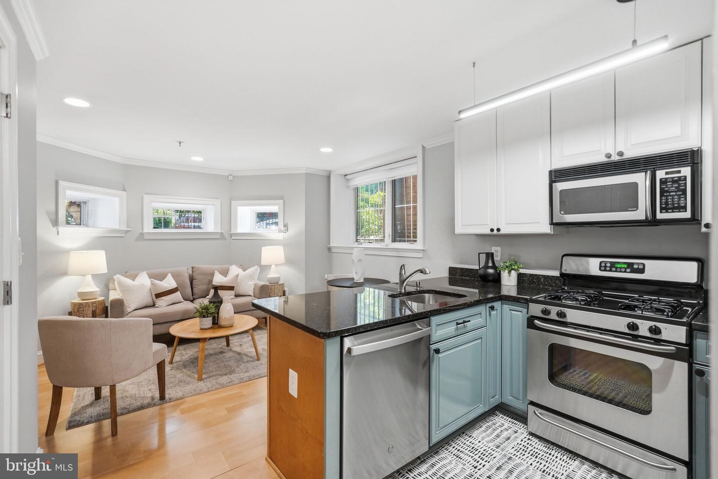 1740 18th St NW #T2 — photo