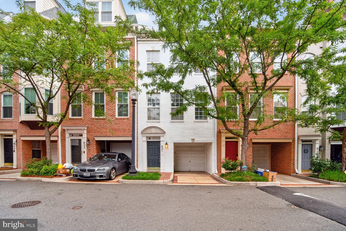 821 Capitol Square Pl SW — photo