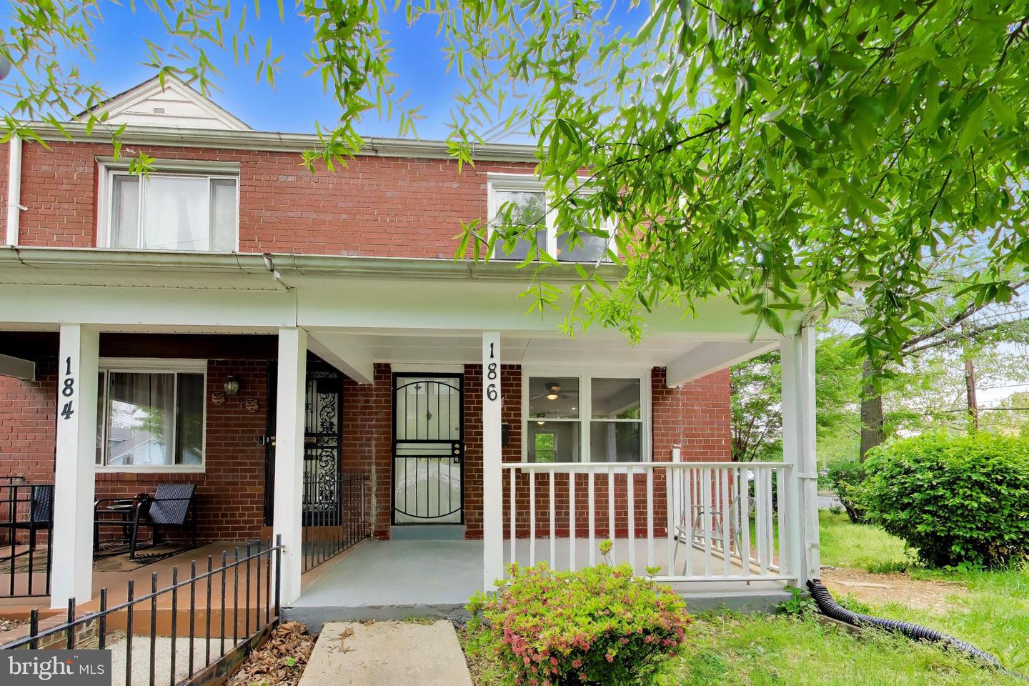 186 Forrester St SW — photo