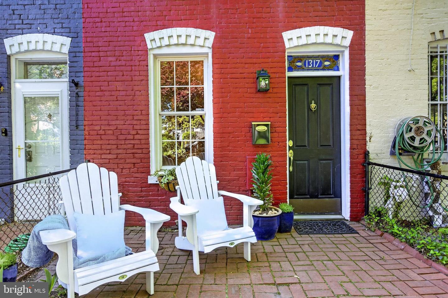 1317 Potomac Ave SE — photo