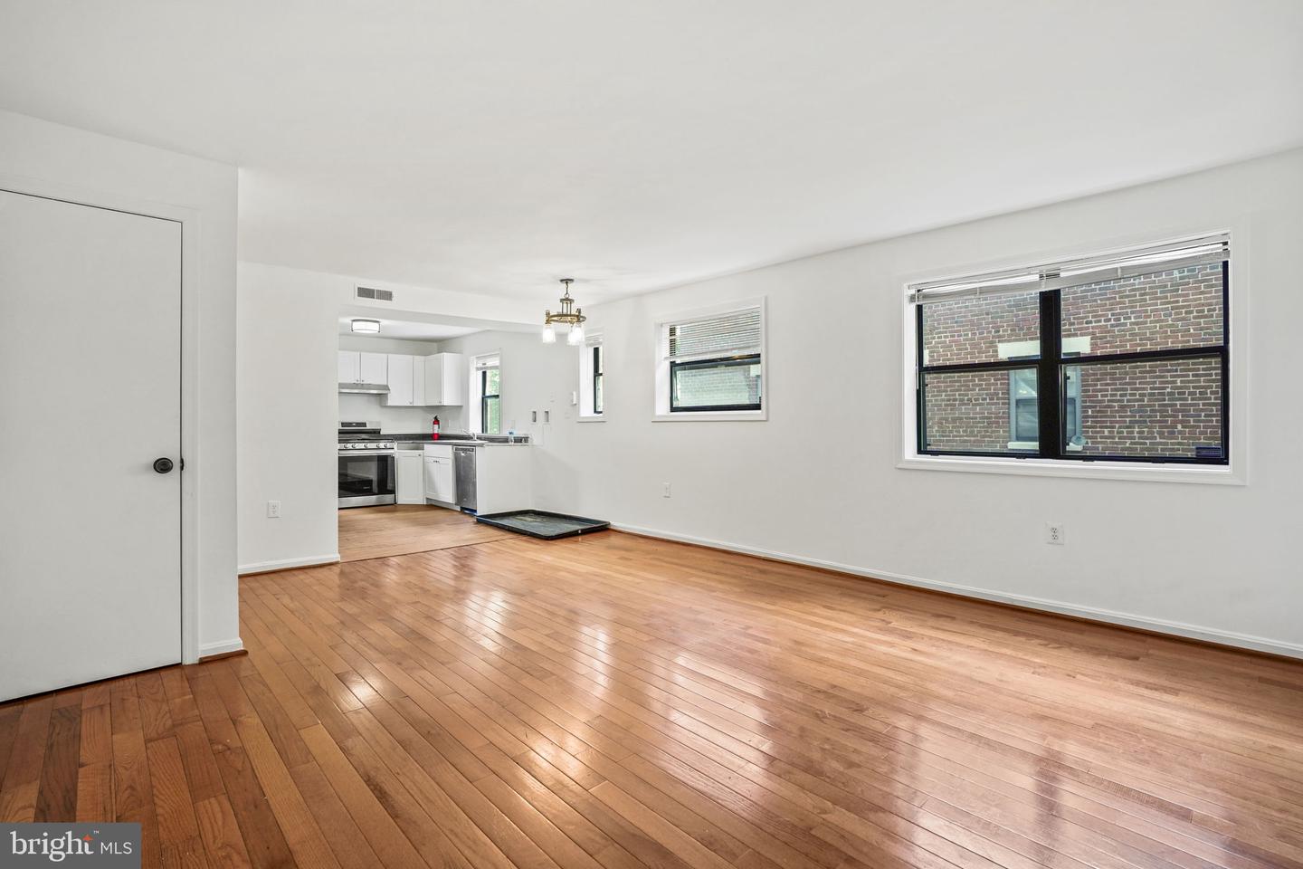 3281 15th Pl SE #202 — photo