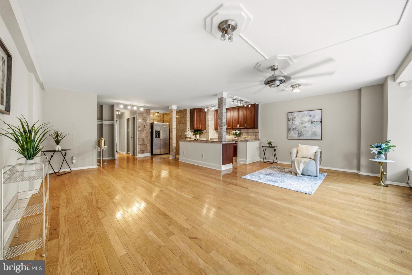410 O St SW #106 — photo