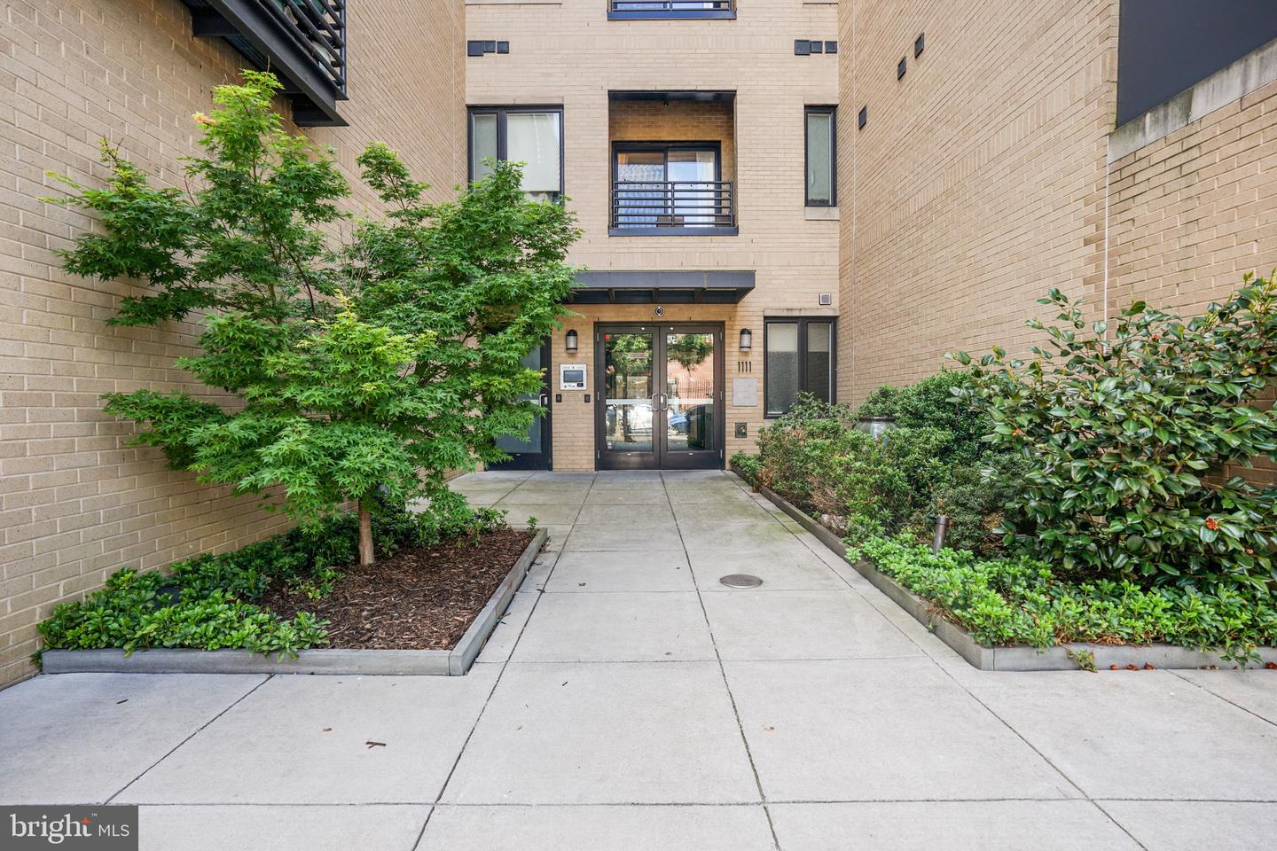 1111 Orren St NE #310 — photo