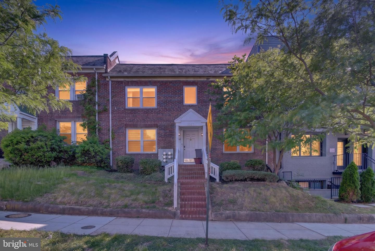 1227 Meigs Pl NE #C — photo