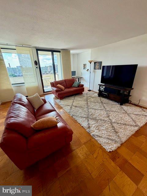 1245 4th St SW #E707 — photo