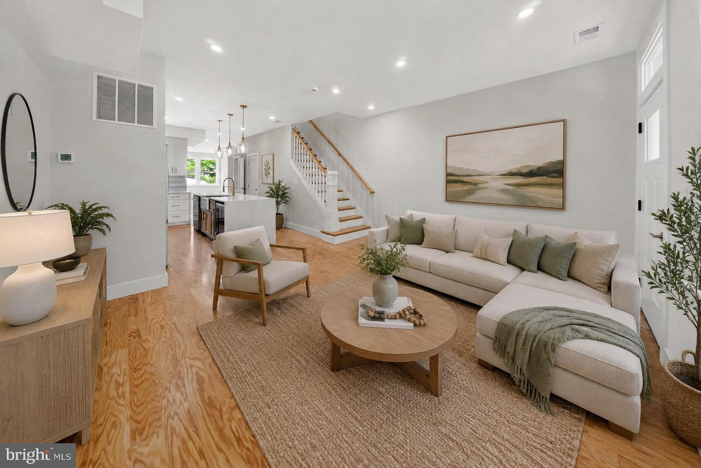 237 Rock Creek Church Rd NW — photo