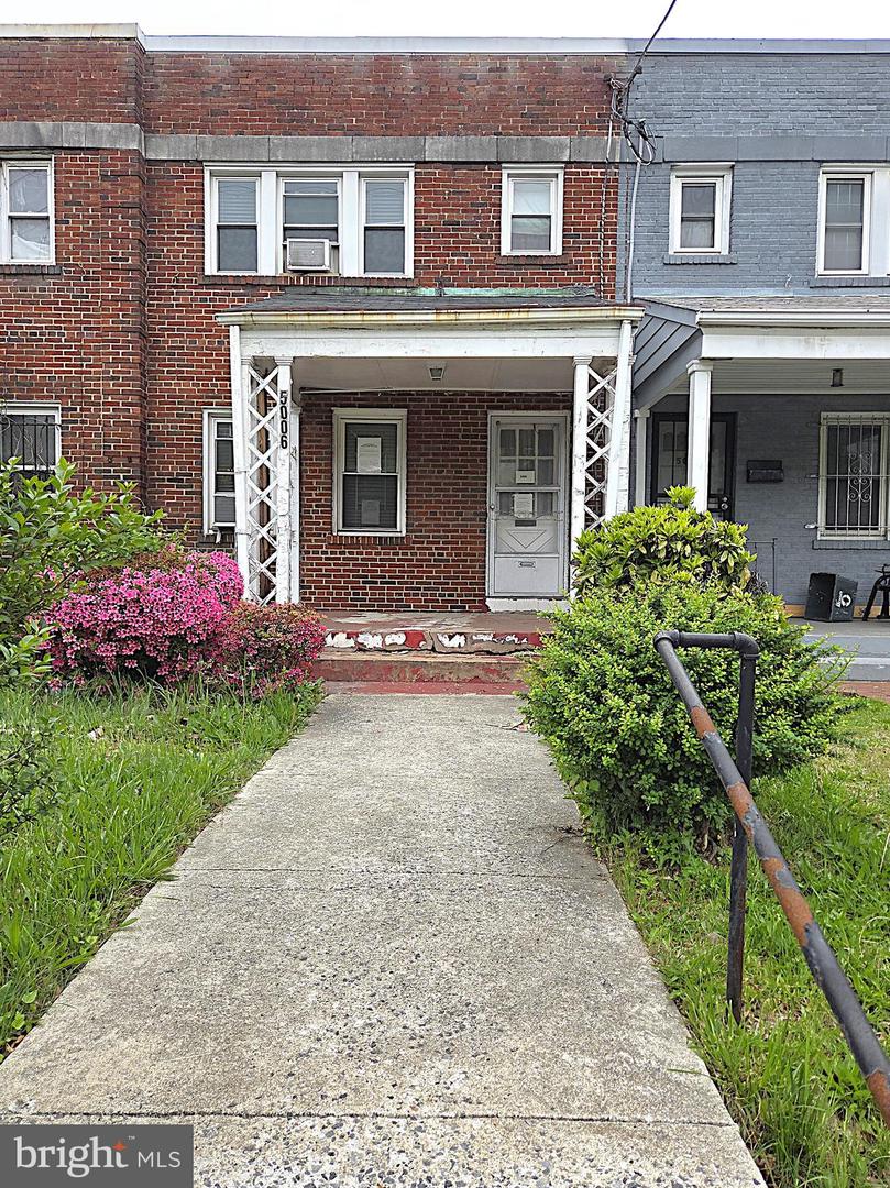 5006 North Capitol St NW — photo
