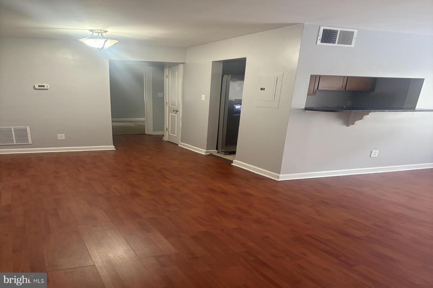 721 Brandywine St SE #102 — photo