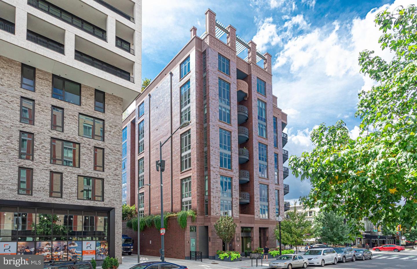 810 O St NW #406 — photo