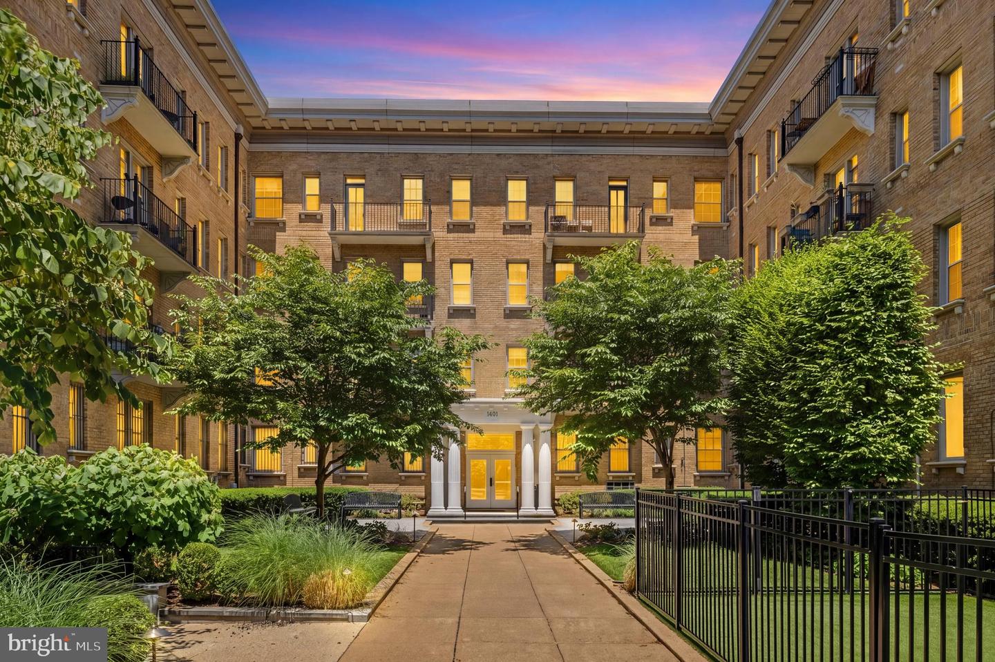 1401 Columbia Rd NW #317 — photo