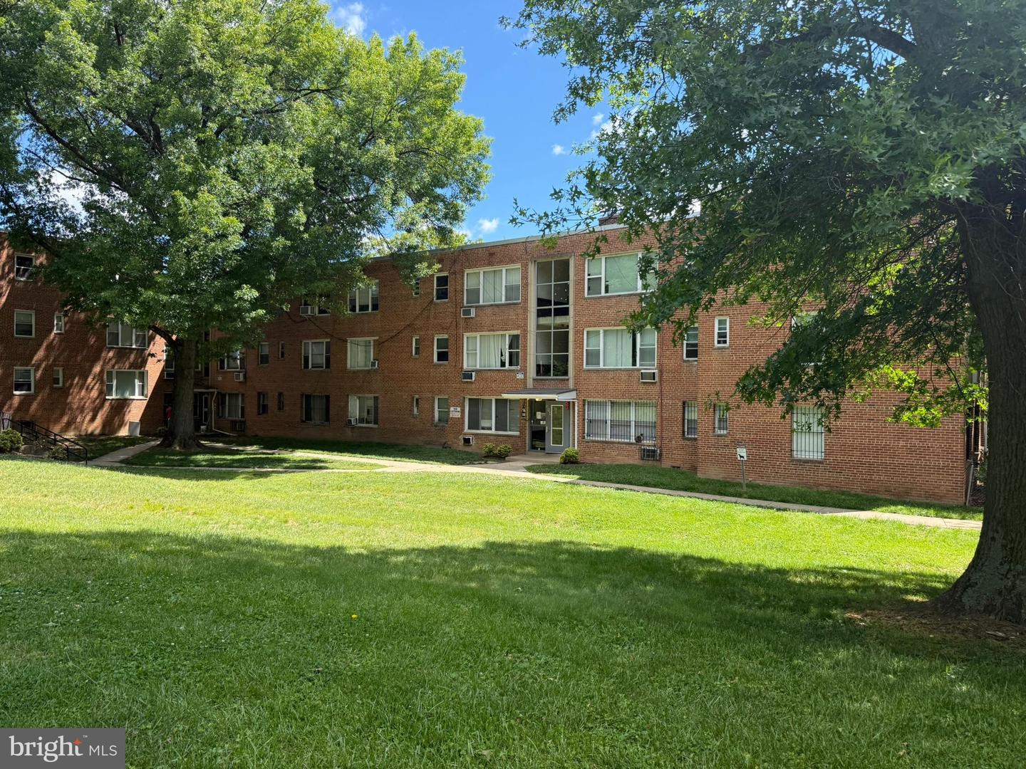 514 Ridge Road SE #109, Washington, DC 20019