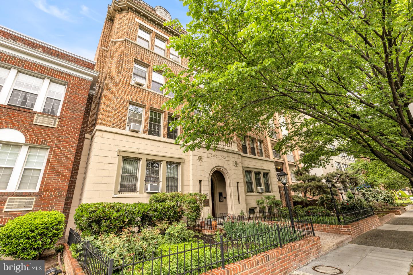 3100 Wisconsin Ave NW #202 — photo