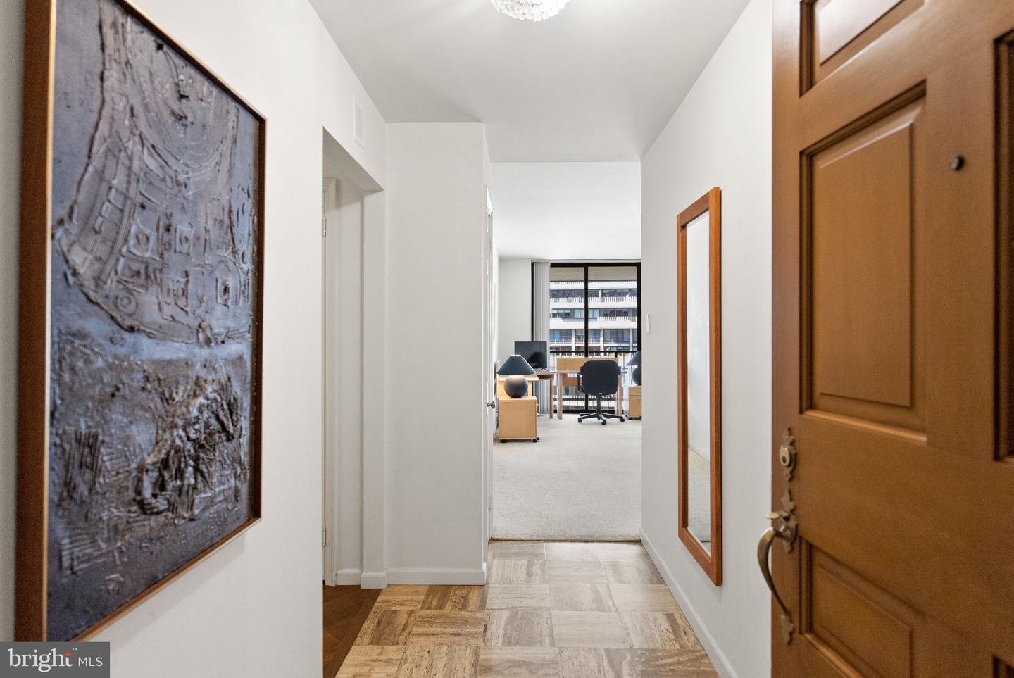 700 New Hampshire Ave NW #912 — photo