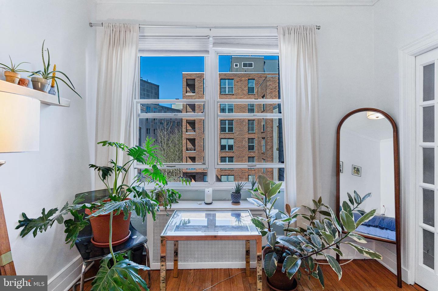1734 P St NW #53 — photo