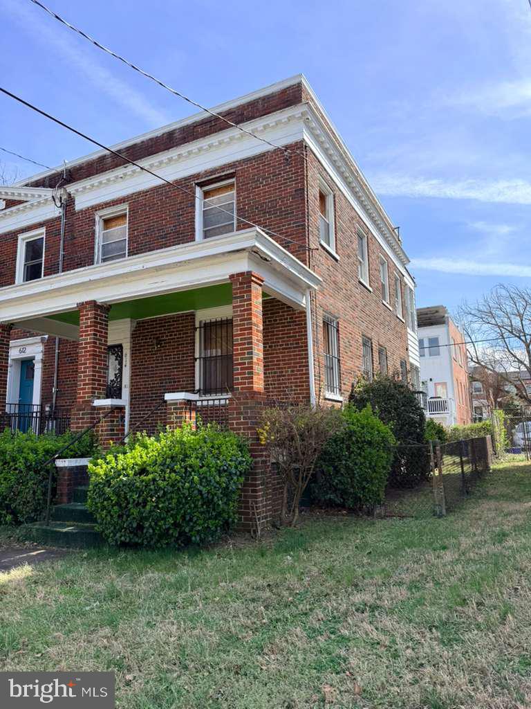 614 Rittenhouse St NW — photo