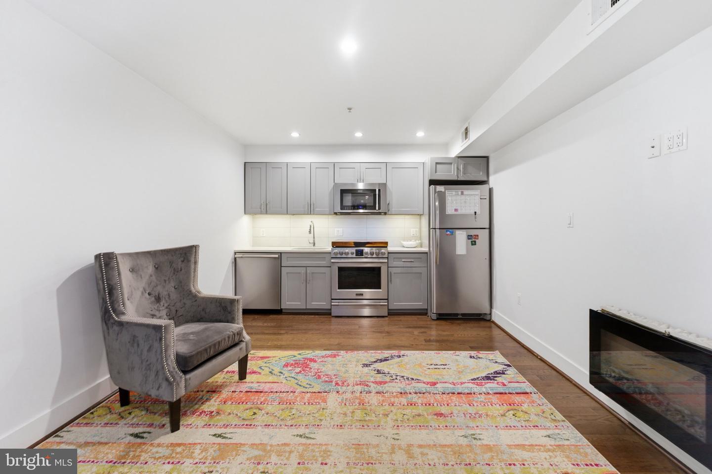 7723 Alaska Ave NW #B102 — photo
