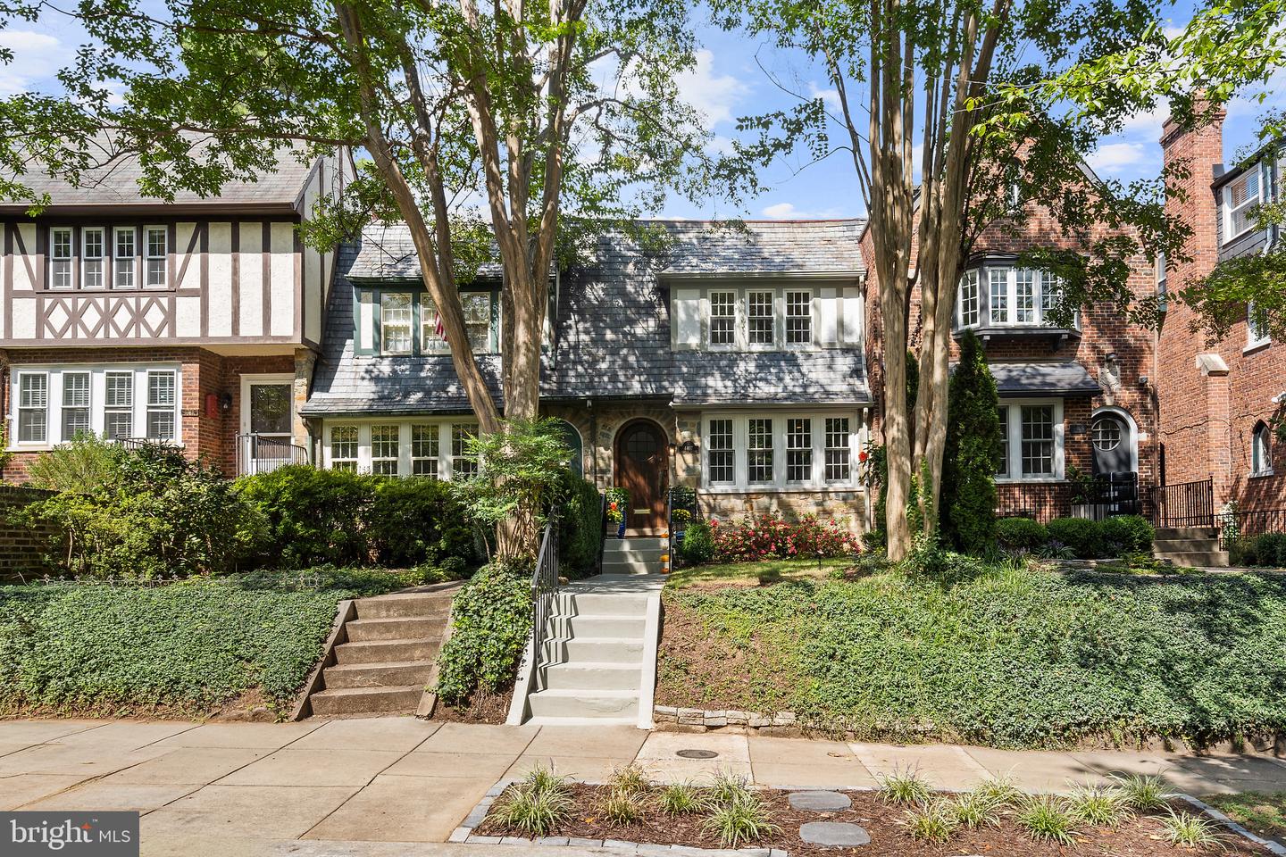 4407 Greenwich Pkwy NW — photo